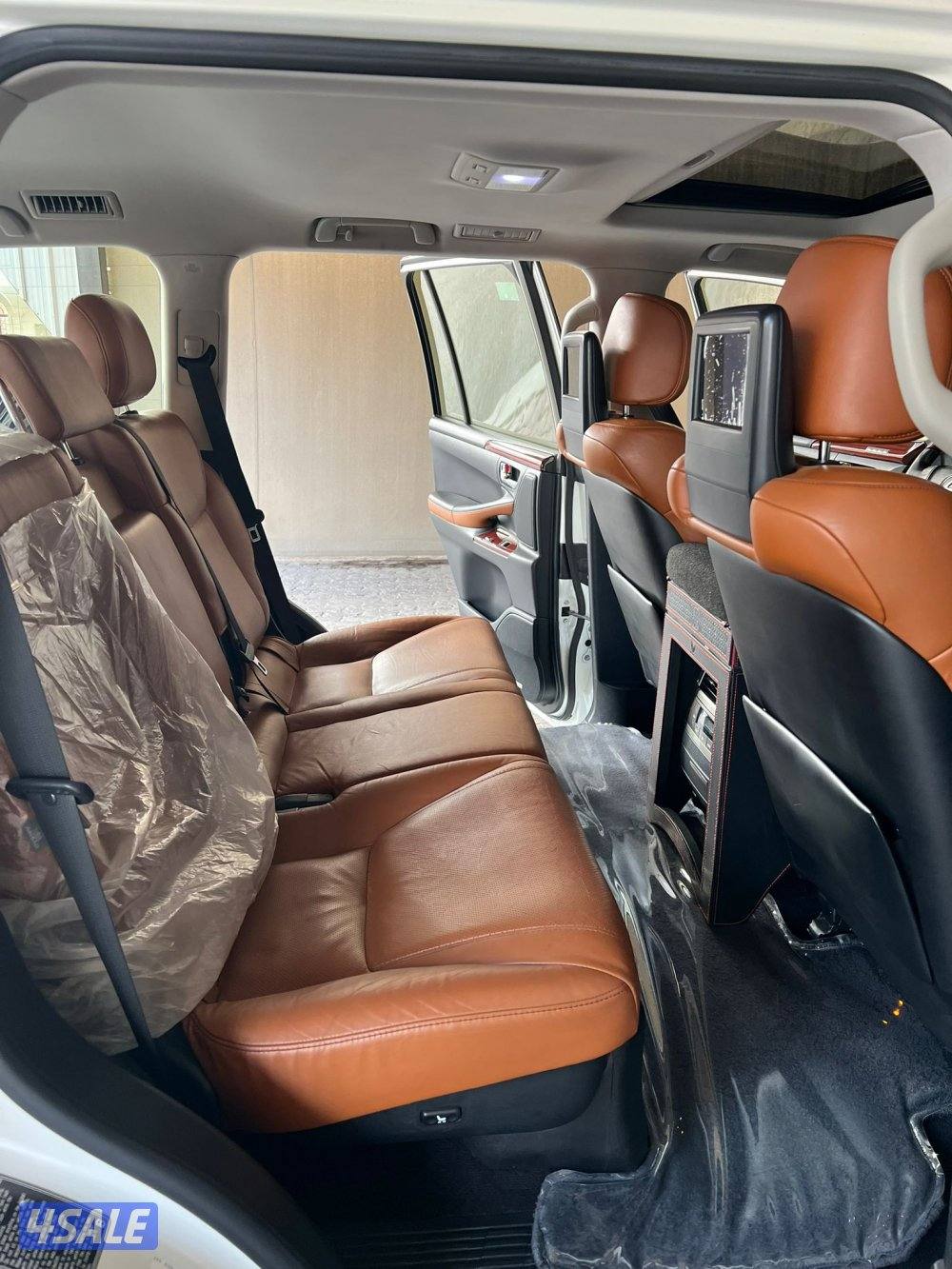 لكزس LX570 ٢٠١٣ وارد قطر عداد ٣٧٠ ألف شرط الفحص صبغ وكاله درجه الأولى6