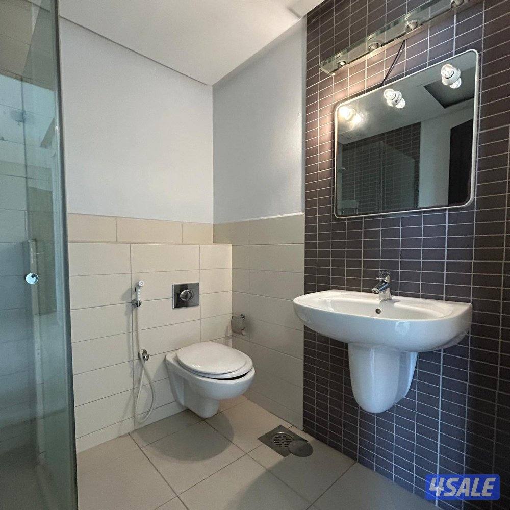 دوبلكس إطلالة بحرية مباشرة للإيجار في السالمية5