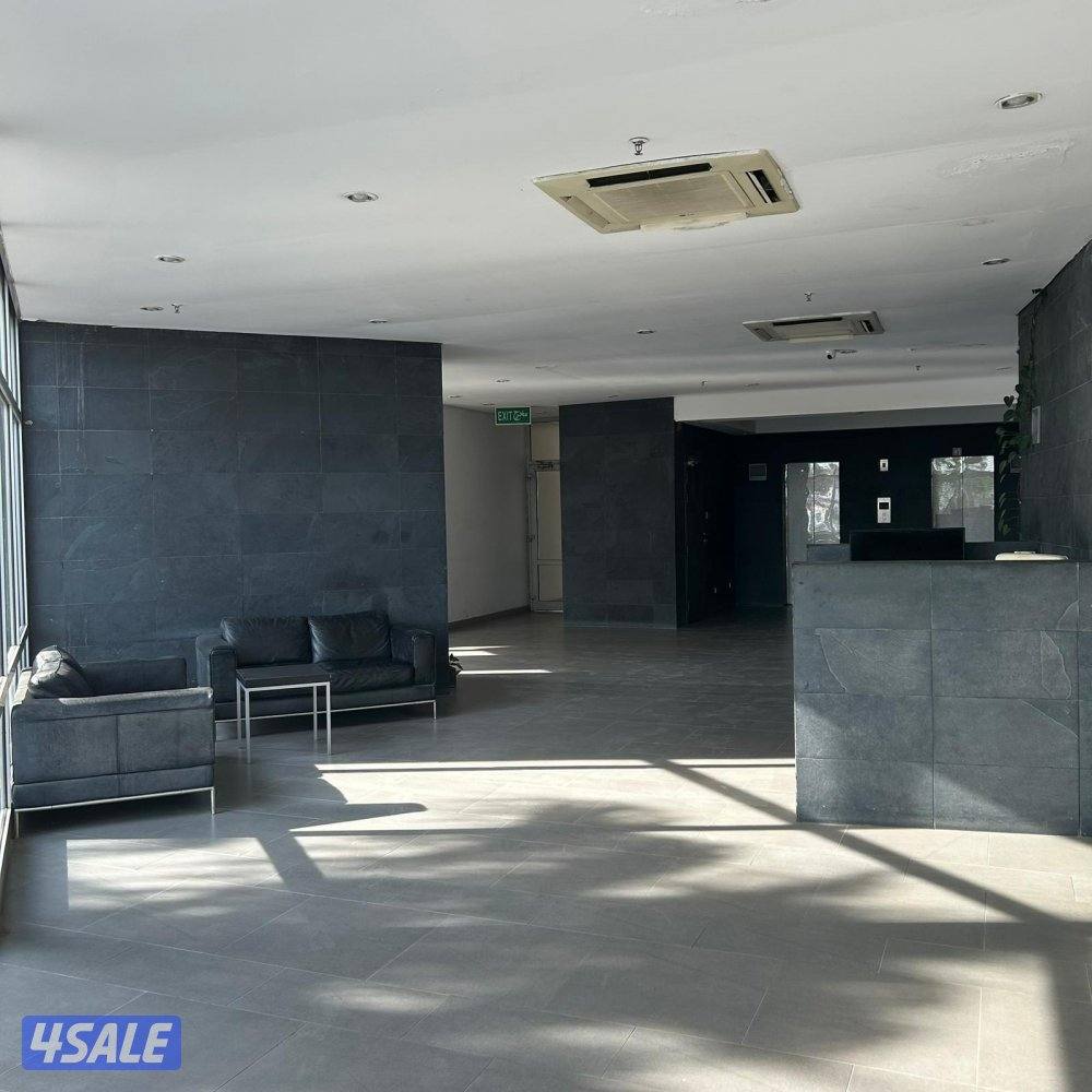 دوبلكس إطلالة بحرية مباشرة للإيجار في السالمية9