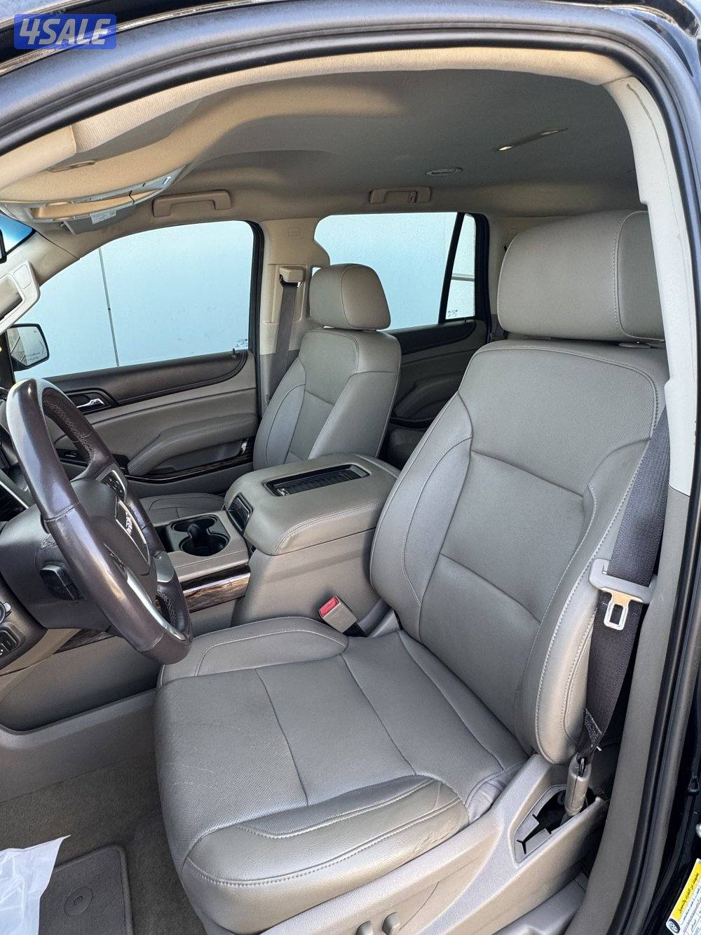 للبيع يوكن SLT موديل 20176