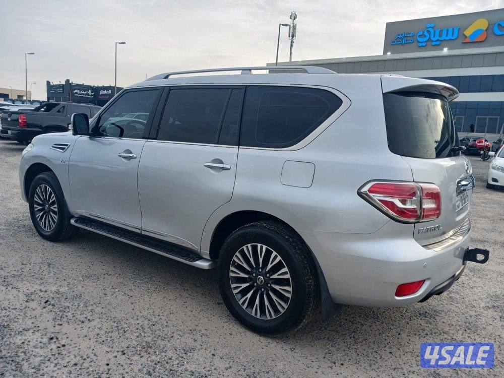 للبيع باترول بلاتينيوم سيتي موديل ٢٠١٦5