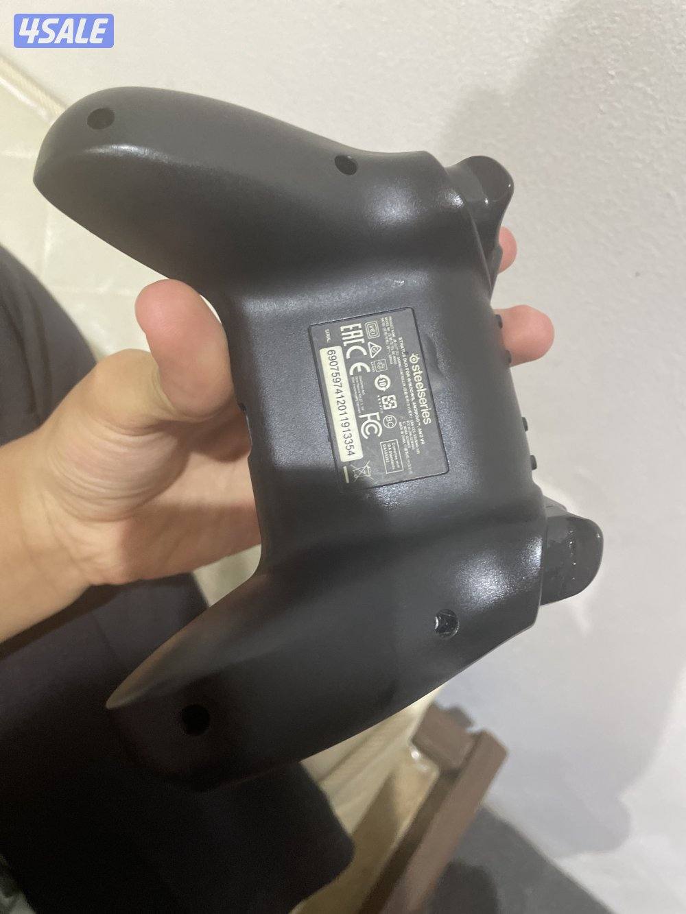 SteelSeries Nimbus/دراع SteelSeries  استعمال خفيف جداNimbus2