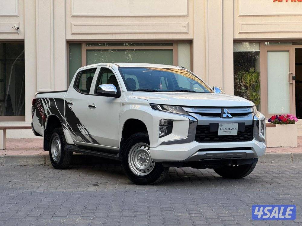 للبيع وانيت ميتسوبيشي L200 موديل 20230