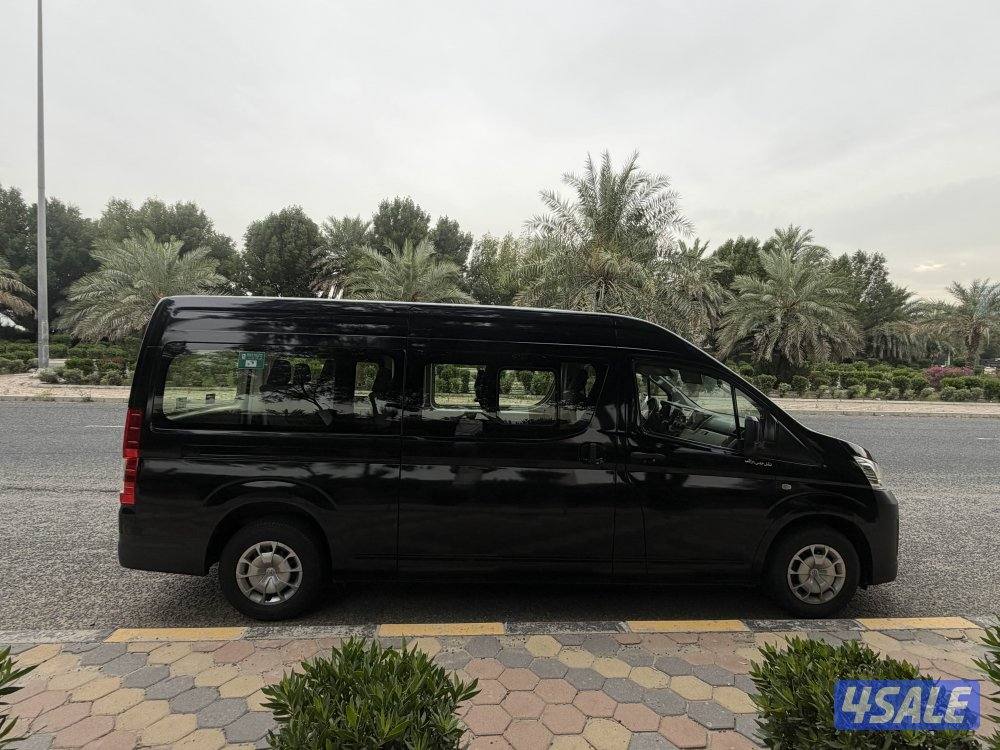 باص تويوتا اوتوماتيك 20222