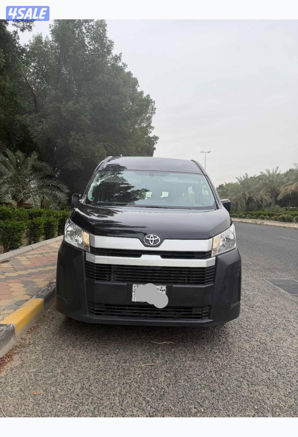 باص تويوتا اوتوماتيك 20224