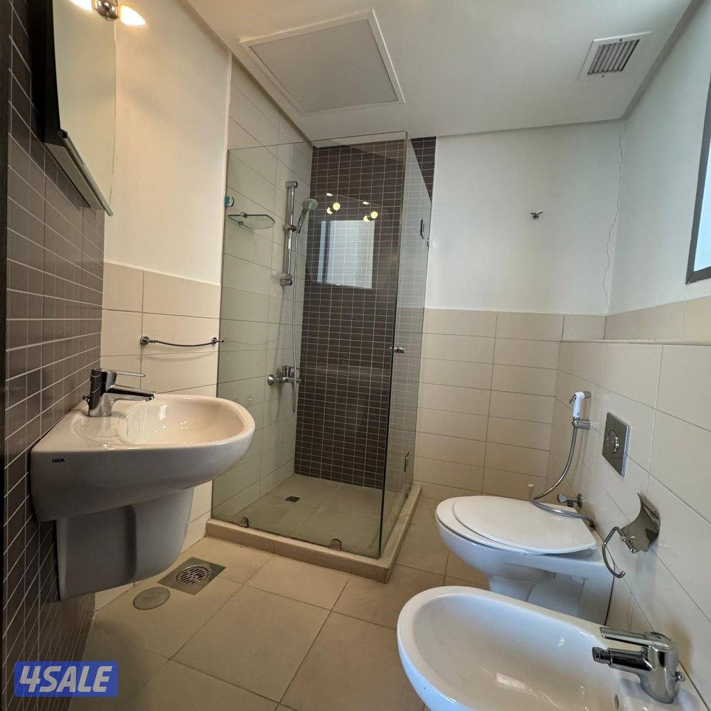 بينت هاوس إطلالة بحرية مباشرة للإيجار في السالمية9