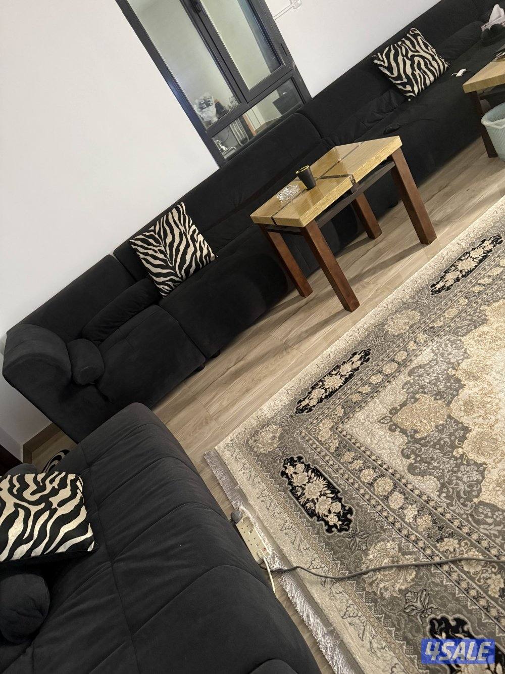 شاليه روف برايفت مساحه كبيره  مع بلكونه كبيره للايجار اليوم الواحد ٧٠6