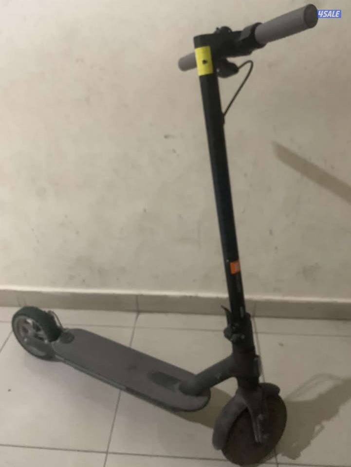 Xiaomi electric scooter (xiaomi m365 style)0