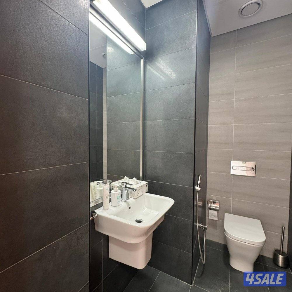 بينت هاوس إطلالة بحرية مباشرة للإيجار في بنيد القار7