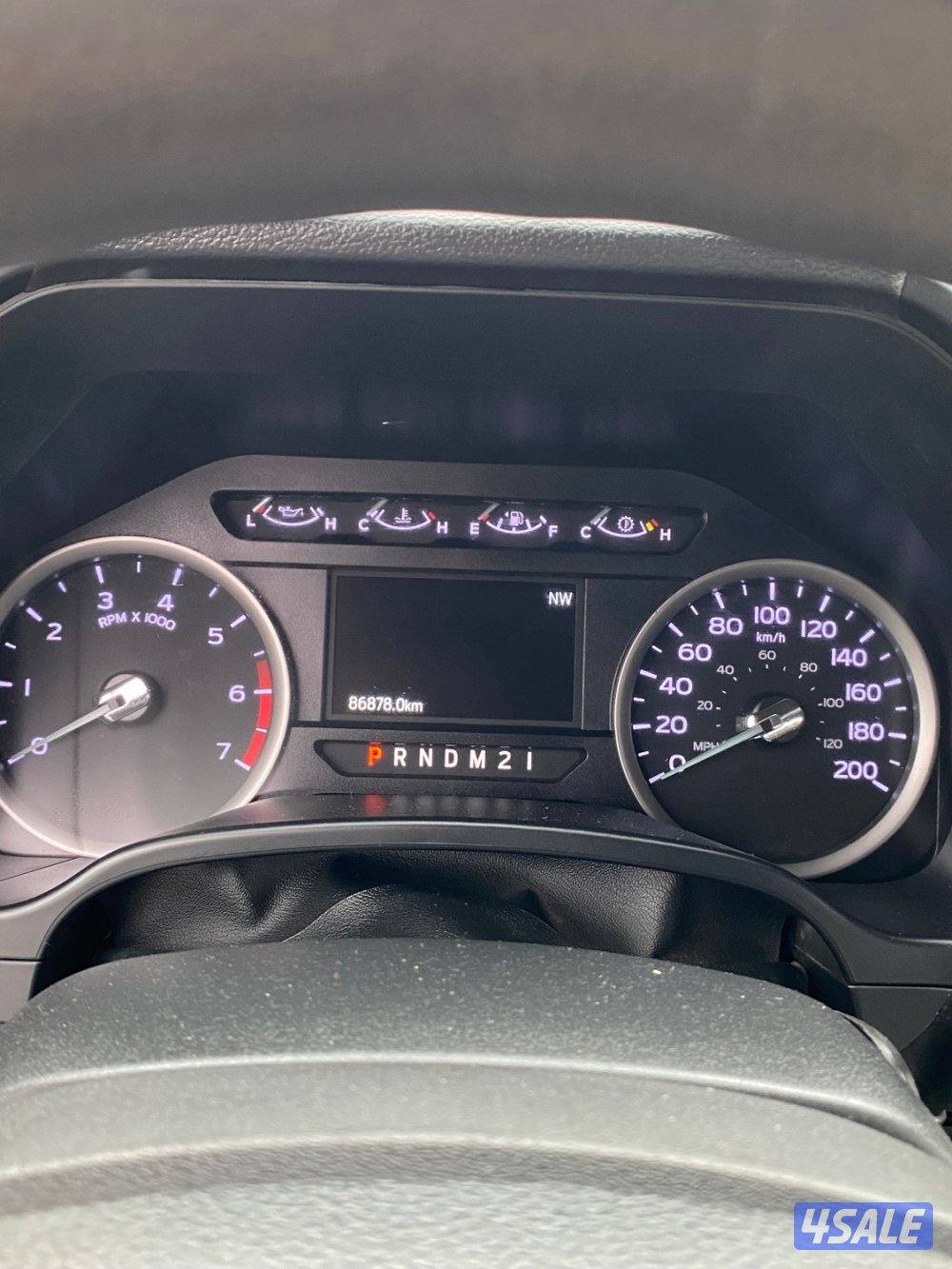 للبيع وانيت F250 موديل 2020 عداد 86الف7