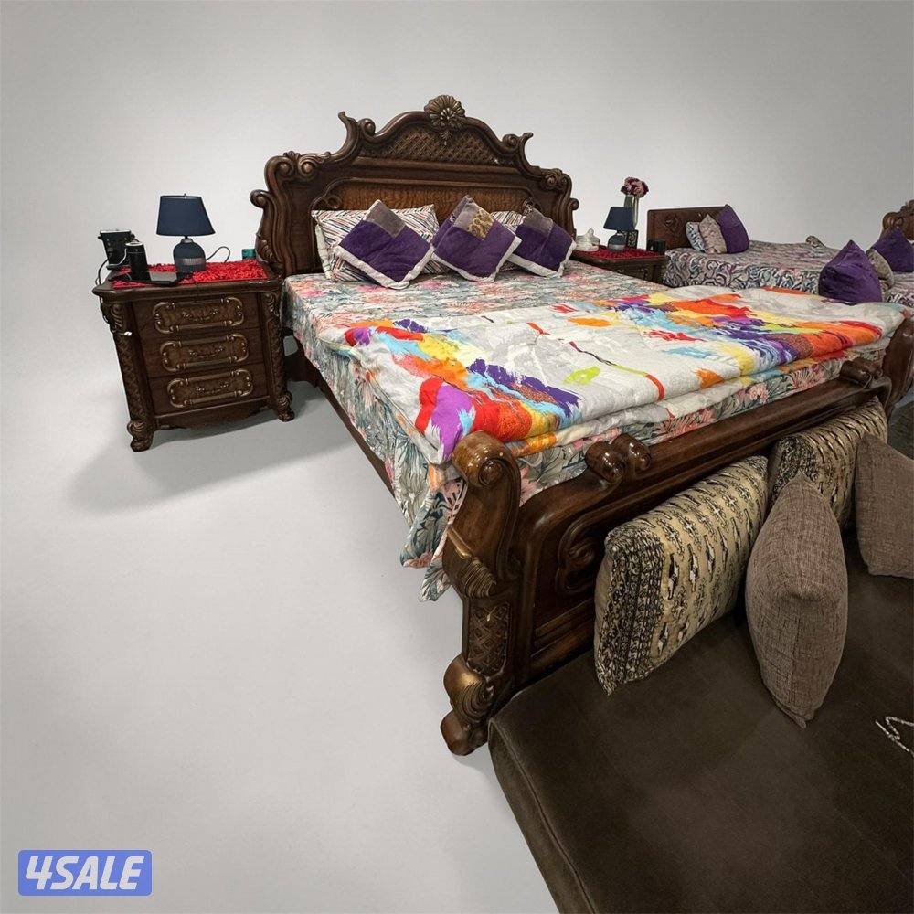 bed with mattress for urgent sale2