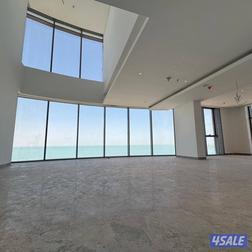 فيلا ( Pent House ) إطلالة بحرية مباشرة للإيجار في الشعب البحري0