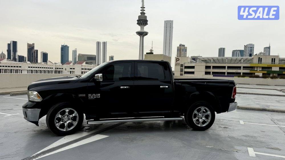 للبيع دودج رام لارامي 20202