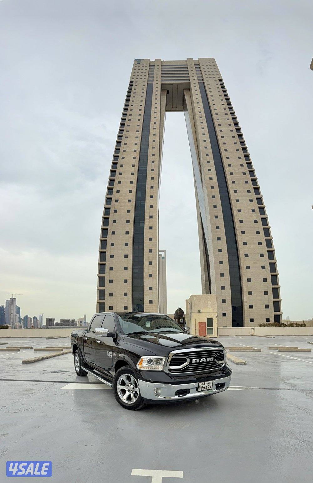 للبيع دودج رام لارامي 202012