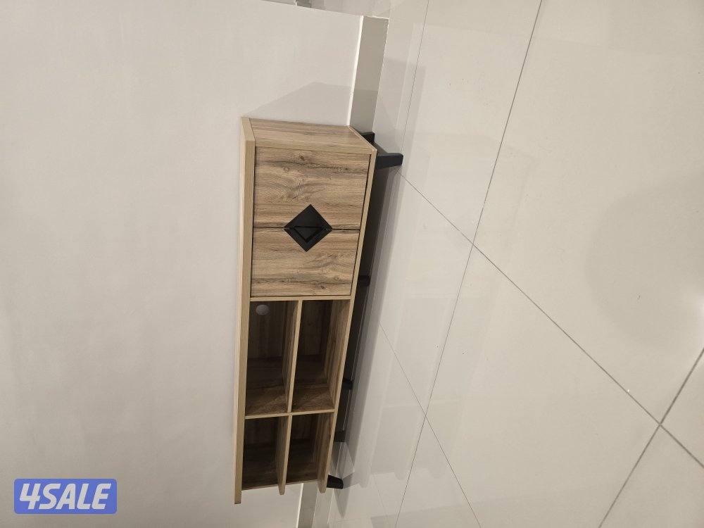 للبيع كبت تلفزيون وطاولات0