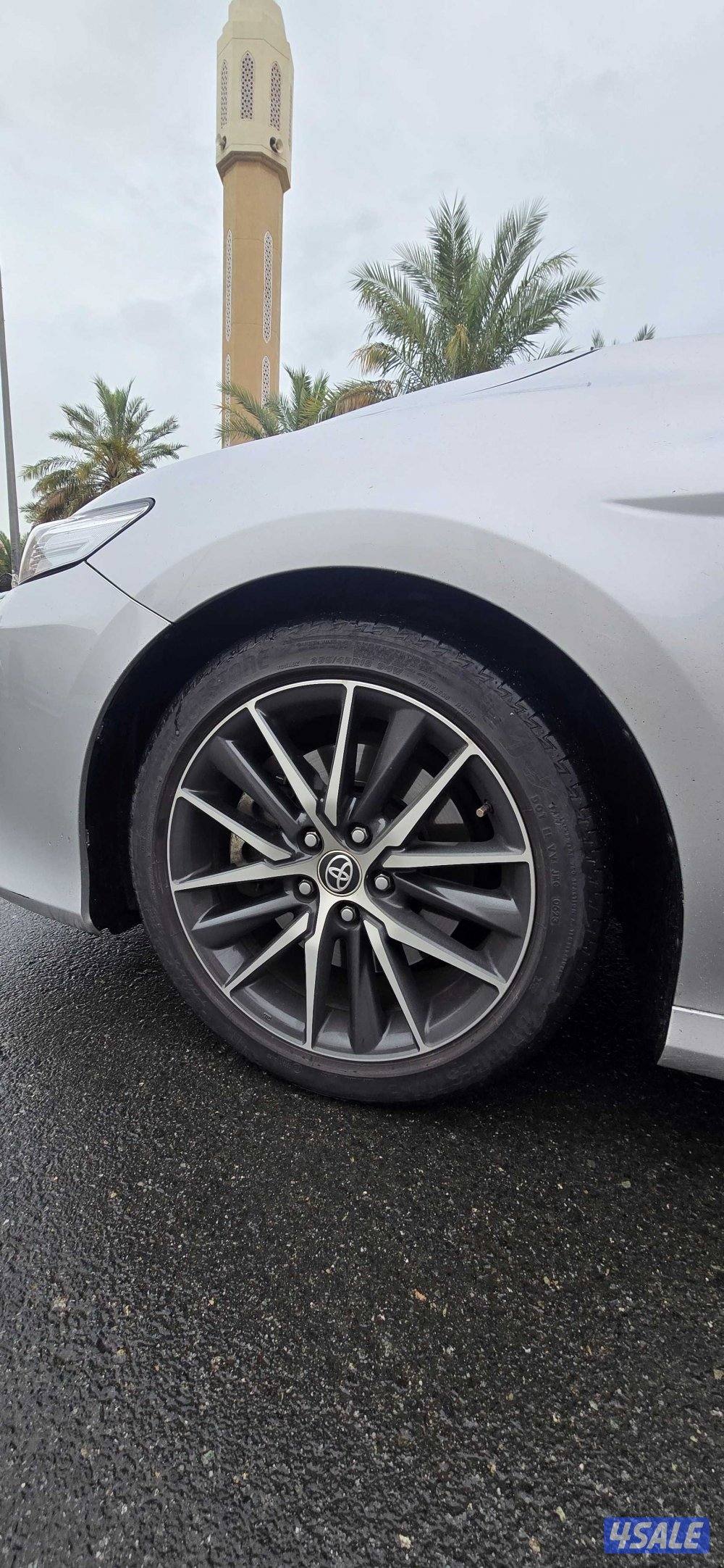 تويوتا كامري ليمتد فل اوبشن سته سلندر موديل 20239