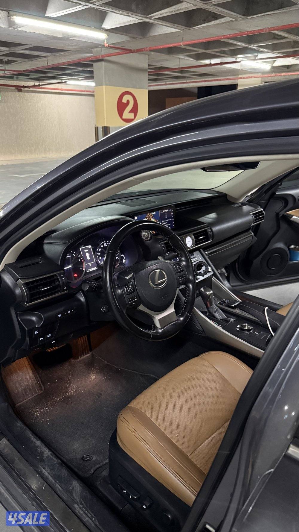 لكزس 2017 كامل المواصفات4