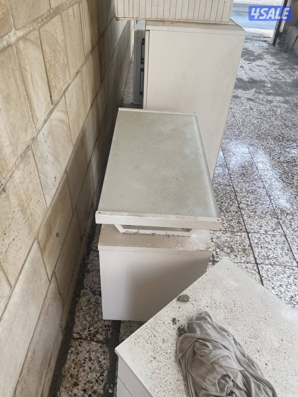 للبيع مكتب1