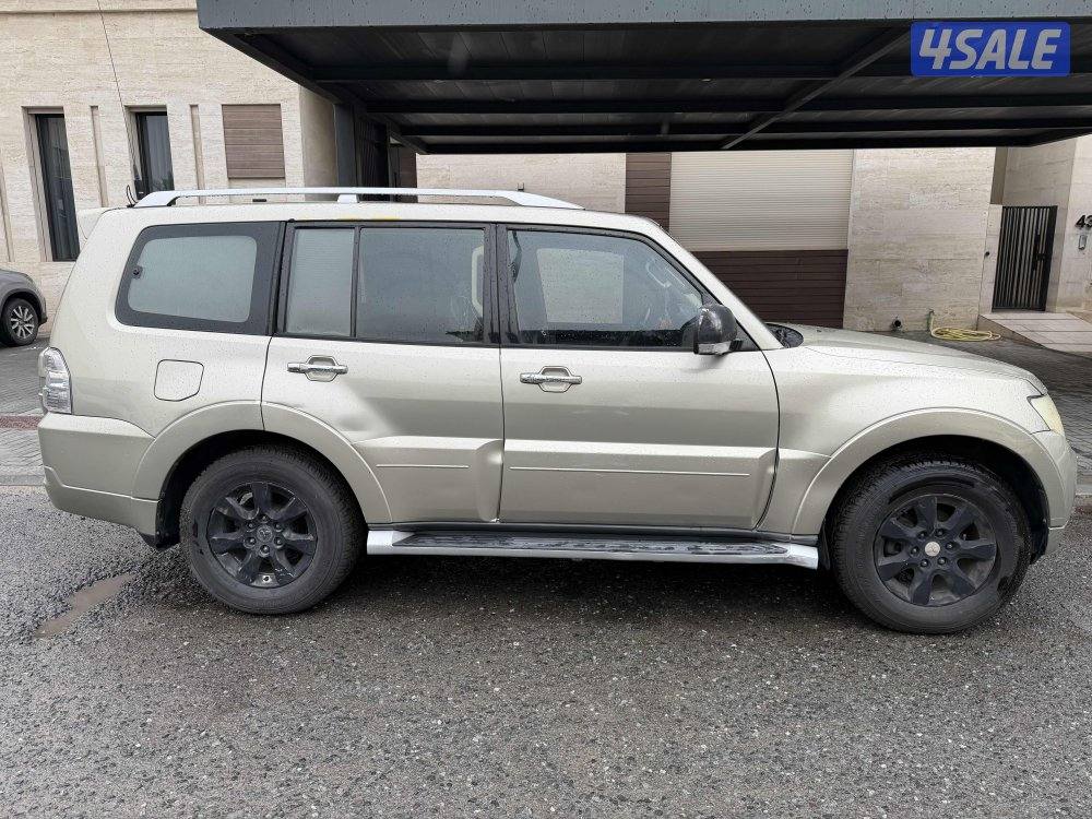 للبيع باجيرو3