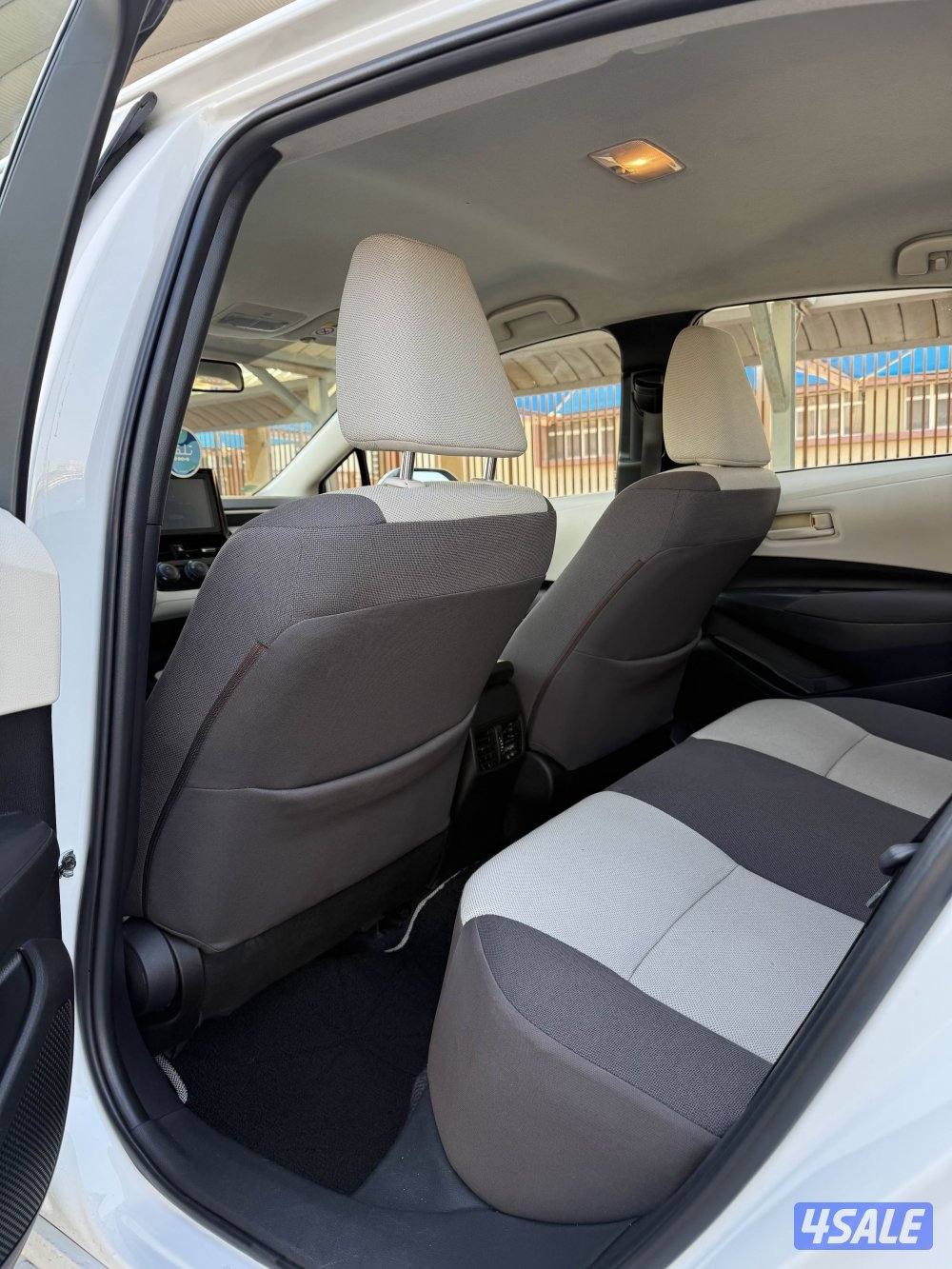 للبيع تويوتا كورلا 2022 وارد اوكاله مكينه 1.610