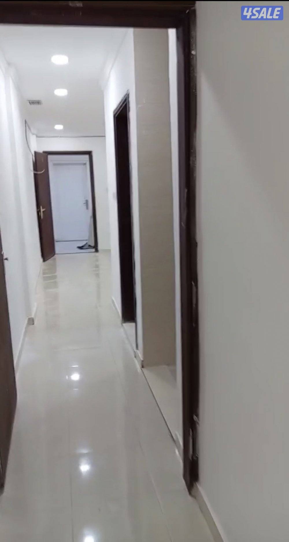 شقة غرفة وصاله  للايجار. قريب م الحهراء Flat  close to hosp5
