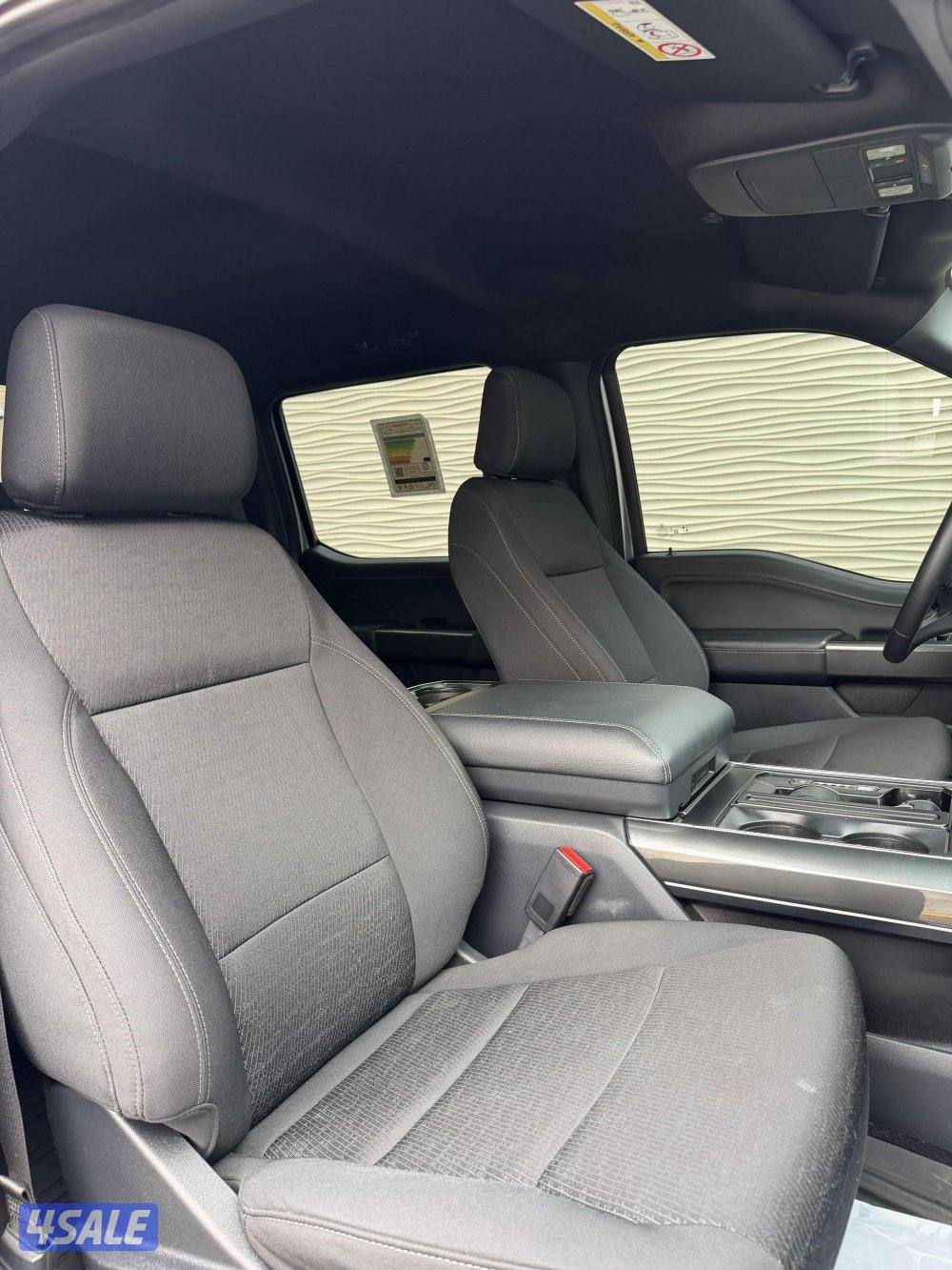 وانيـت فورد ديل قير9