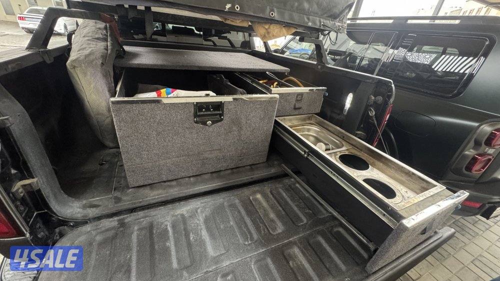 للبيع خيمة آيرون مان + صندوق مطبخ يحتاجون بس تنظيف وتعديل خفيف2