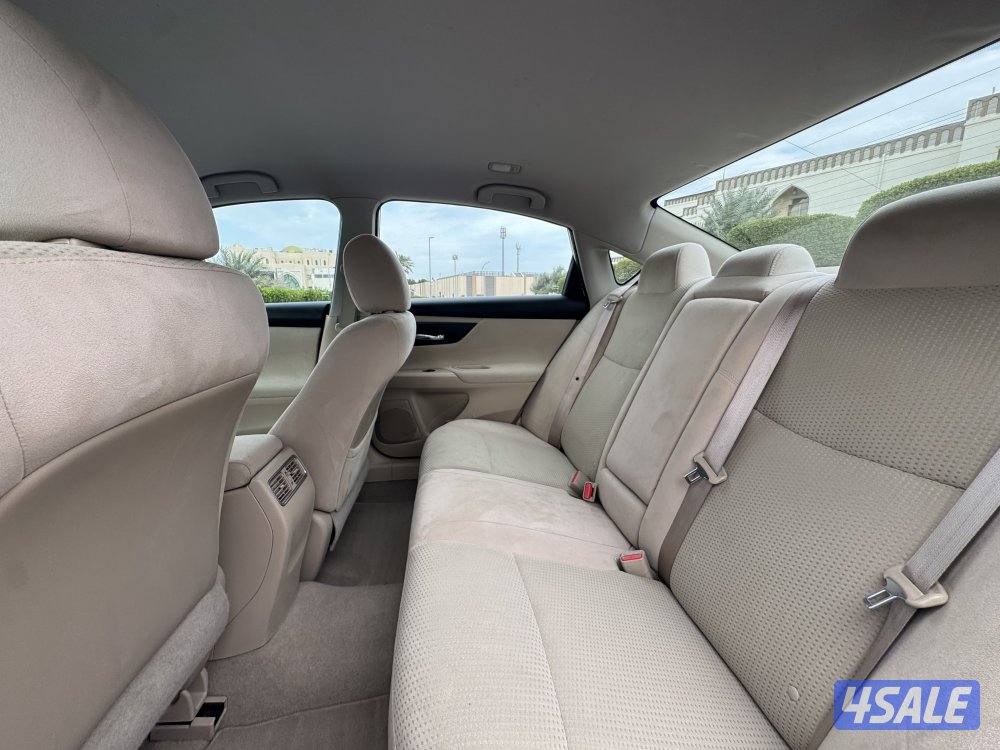 نيسان التيما موديل 2014 بحاله ممتازه وشرط الفحص3