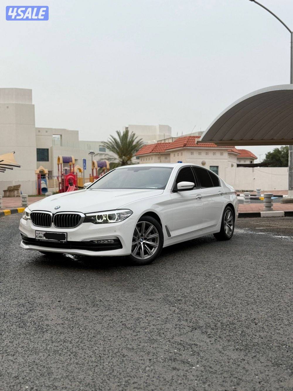 BMW 520i بحالة كالجديدة0