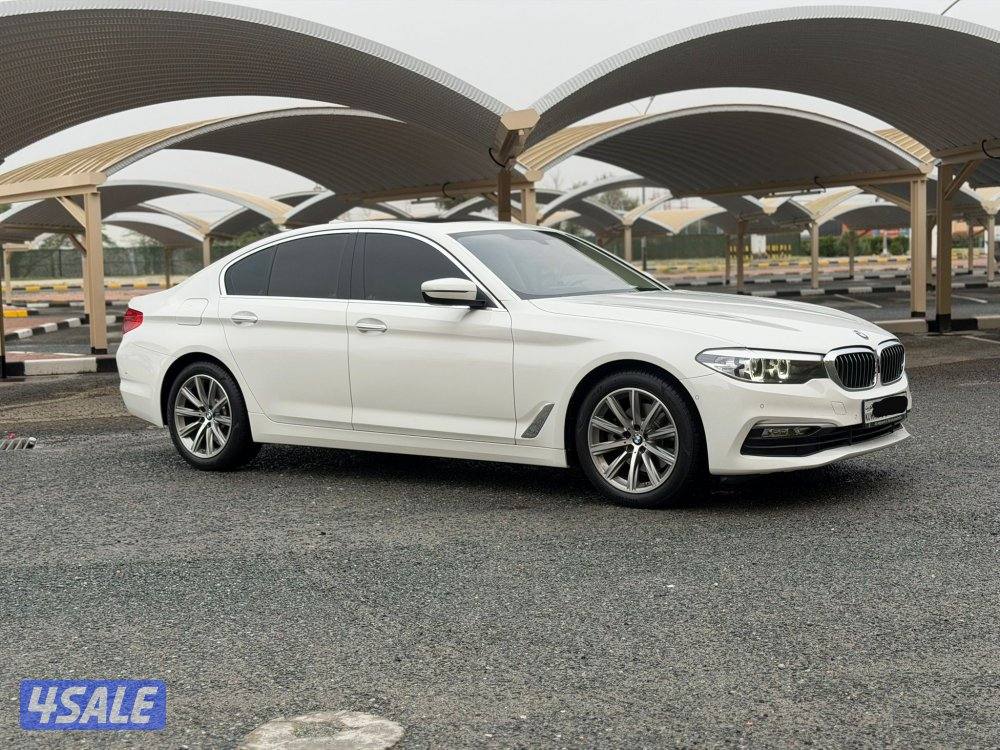 BMW 520i بحالة كالجديدة1