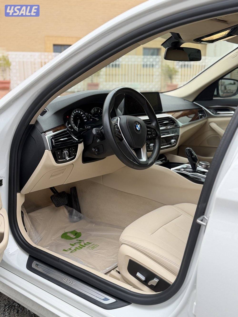 BMW 520i بحالة كالجديدة5