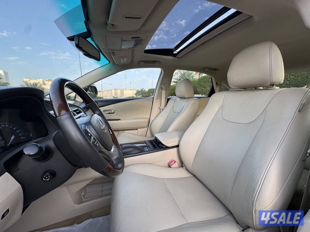 لكزس RX350 موديل 2014 بحاله الوكاله شرط الفحص11