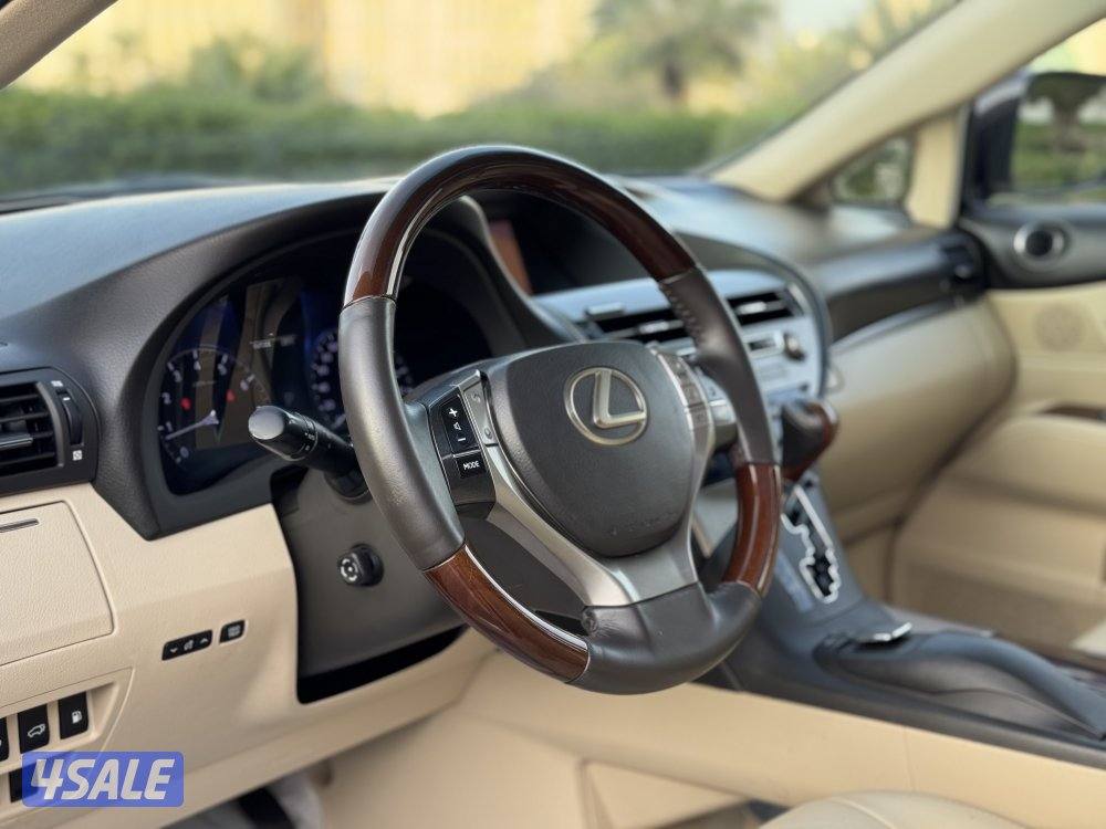 لكزس RX350 موديل 2014 بحاله الوكاله شرط الفحص14