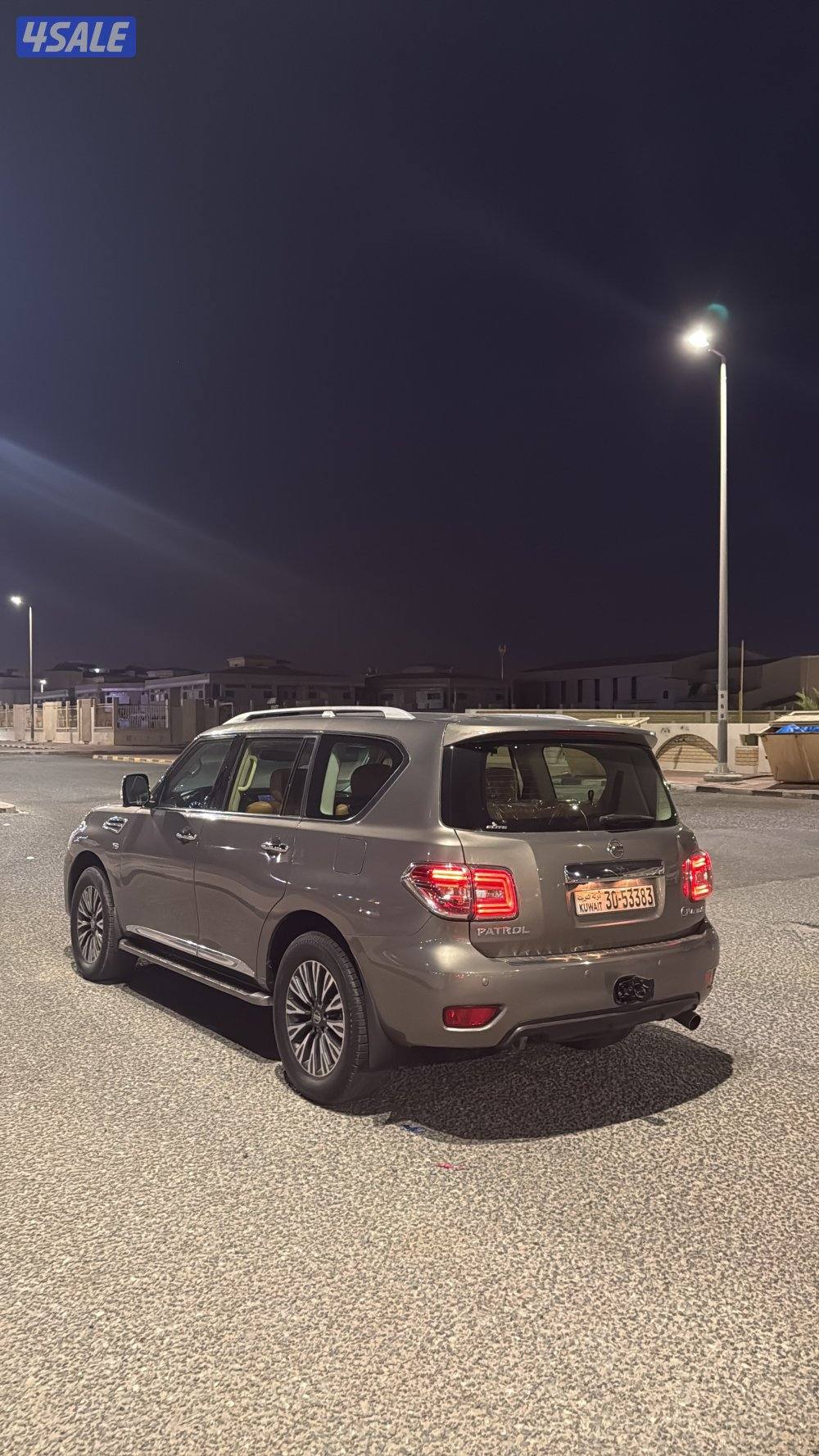 للبيع نيسان باترول بلاتينيوم سيتي4