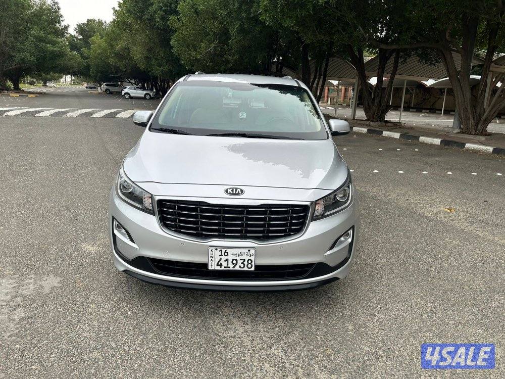 للبيع كيا-كرنفال موديل 2020 ماشي 173الف سيرفس منتظم وكاله5