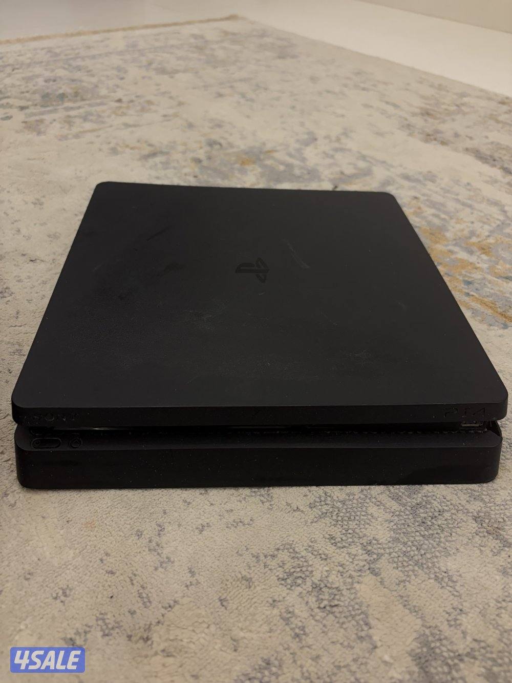 للبيع سوني ٤ برو و سوني ٤ سلم1