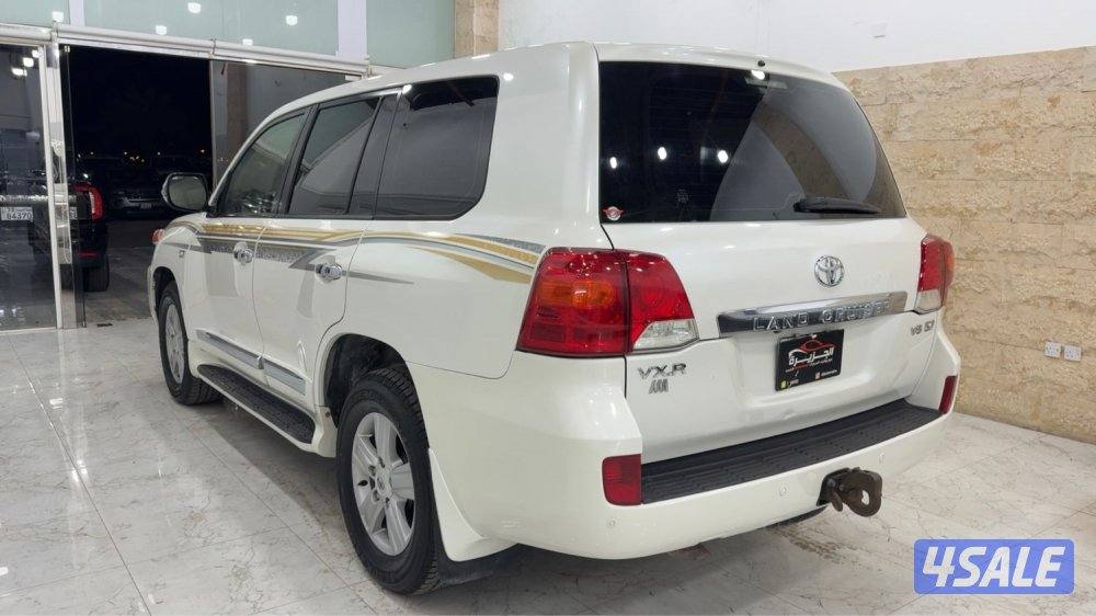 للبيع في اكس ار ٢٠١٣3