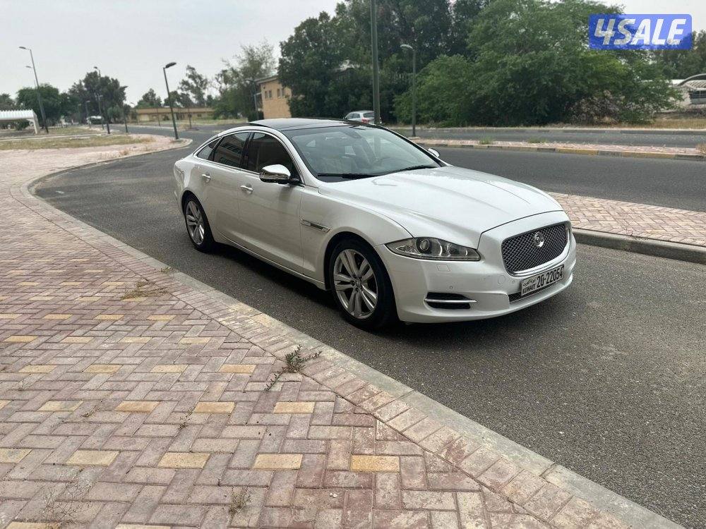 للبيع جاكوار بانوراما XJ موديل ٢٠١٢ اعلى درجه9