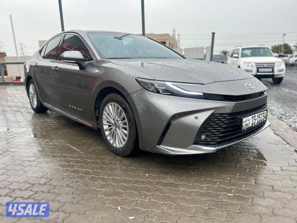 تيوتا كامرى.V4 -LE  موديل 2025 ماشى 32.000 k.m   وارد الساير1