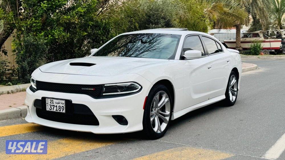 للبيع تشارجر GT0