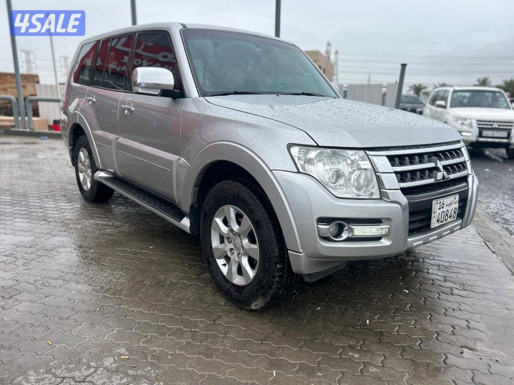 ميتسوبيشى باجيرو GLS -V6 موديل 2020 ماشى 190.000 k.m وارد الملا . صبغ1