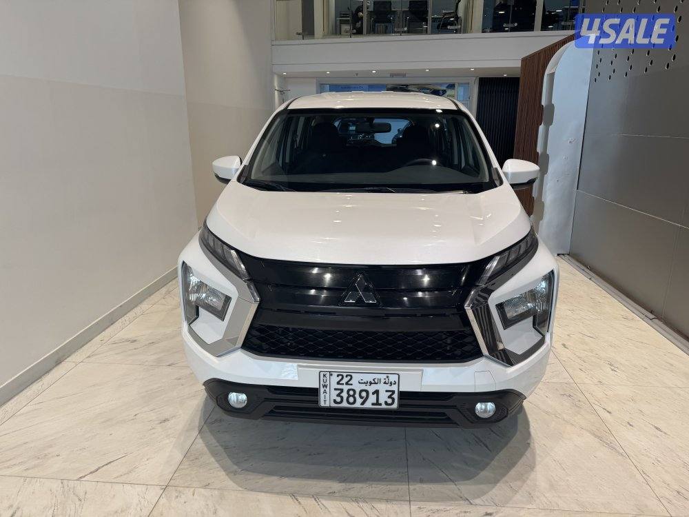 Mitsubishi xpander1