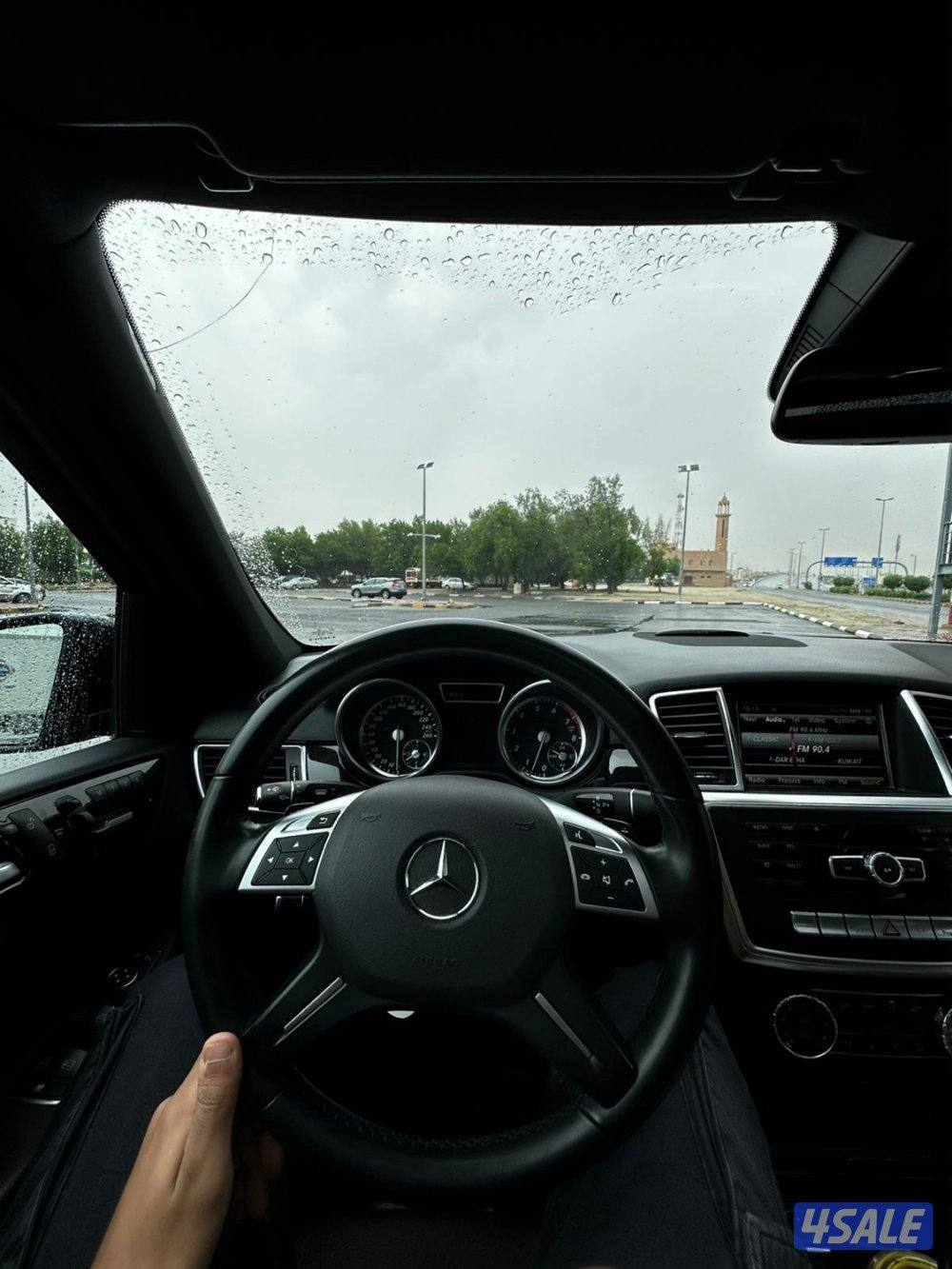 جيب مرسيدسML4001