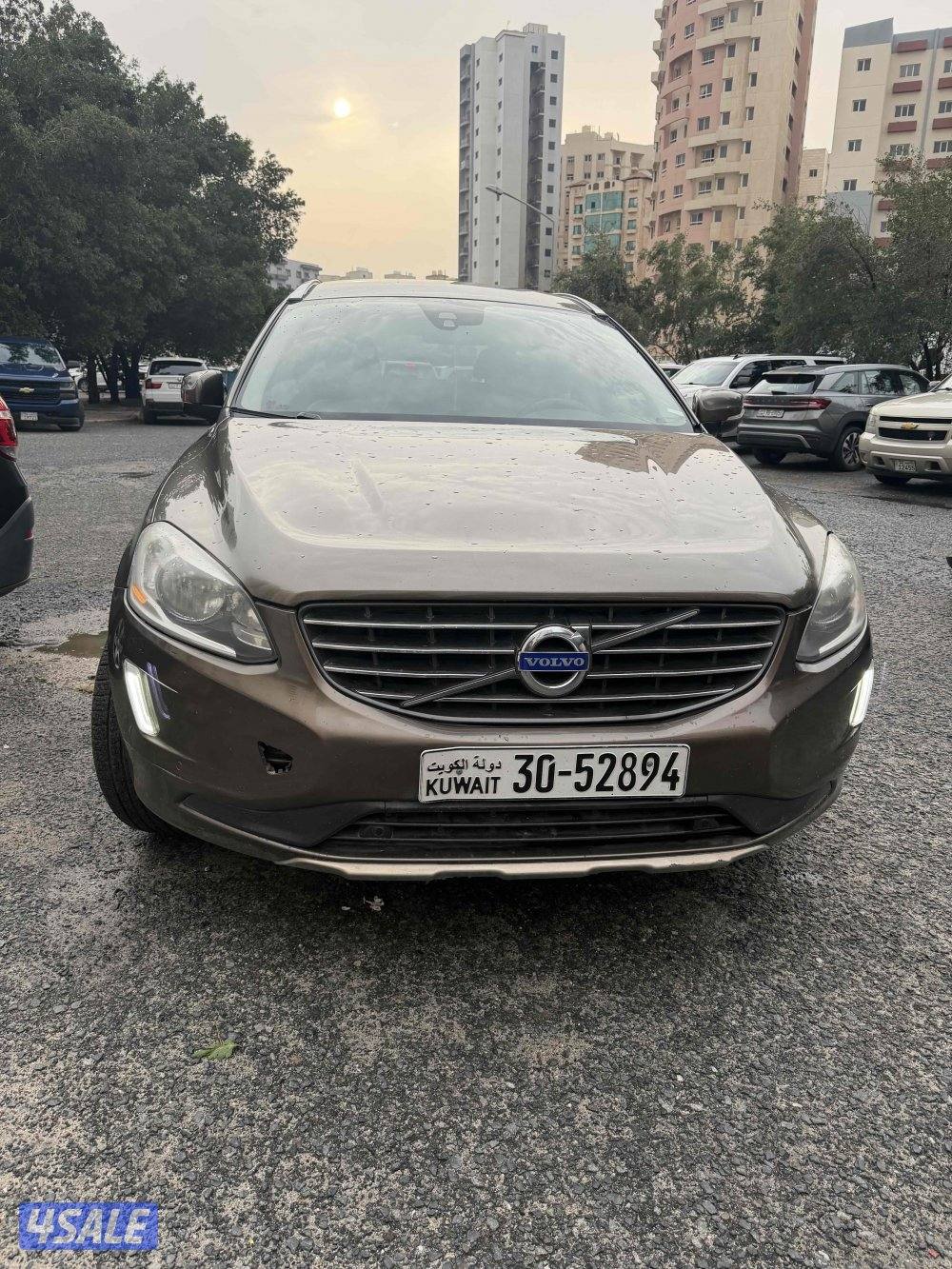 Volvo xc60 for sale. Well maintained family car0