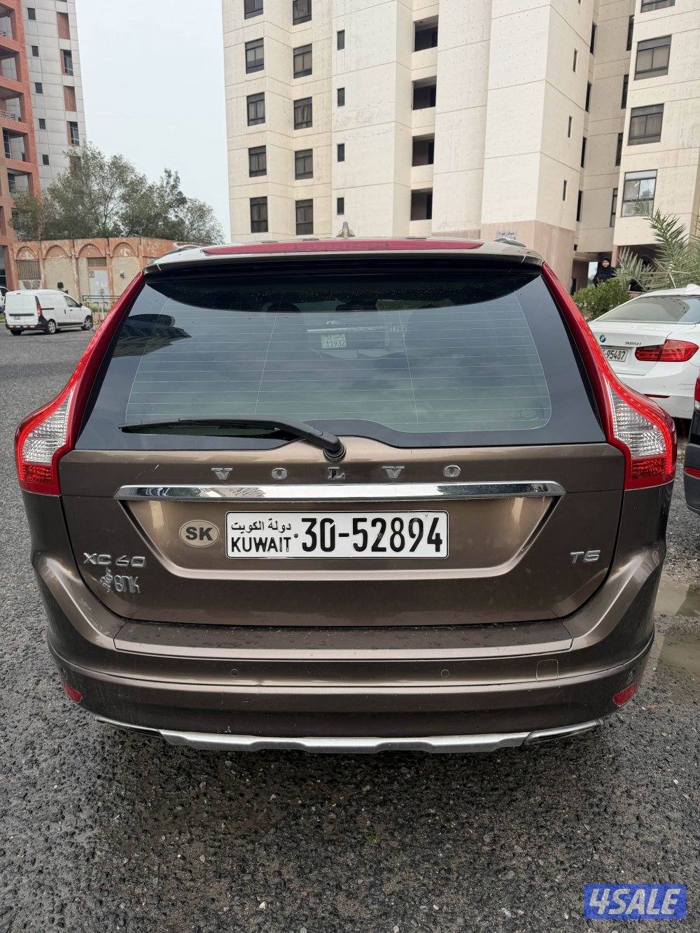 Volvo xc60 for sale. Well maintained family car3