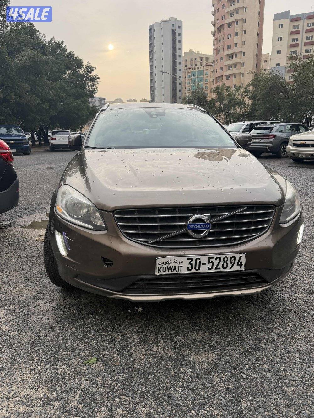 Volvo xc60 for sale. Well maintained family car10