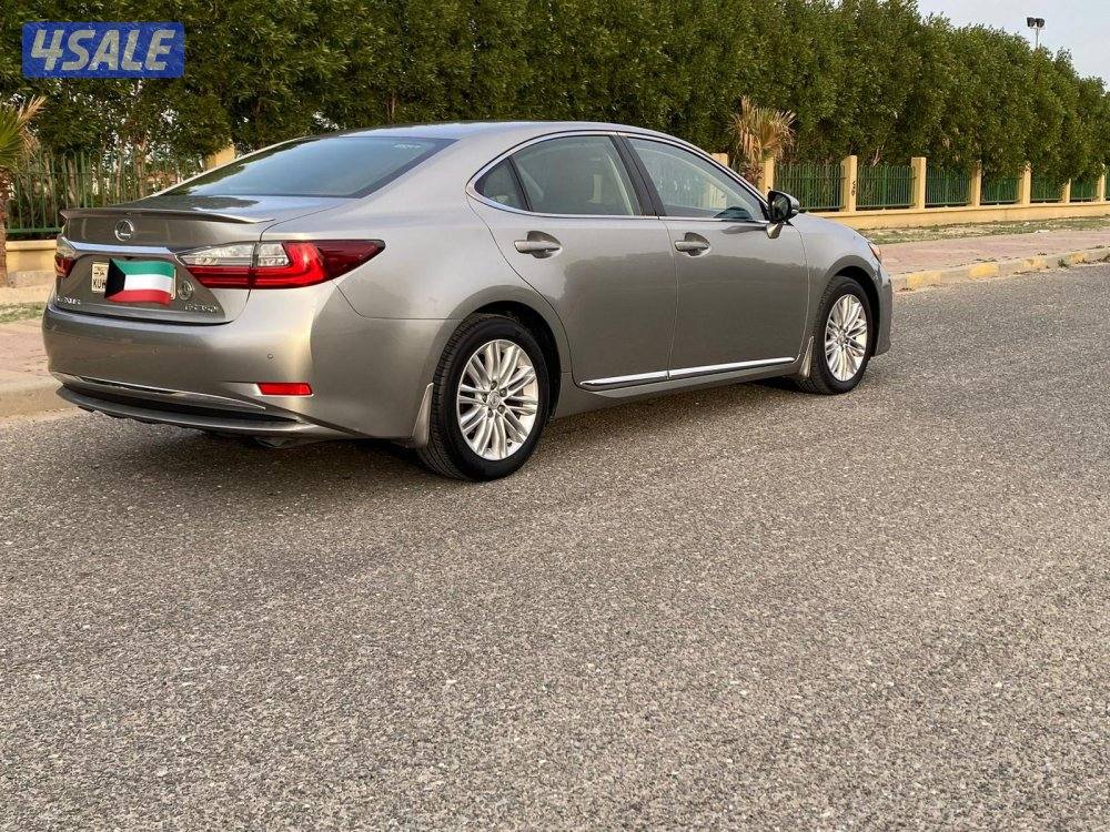 للبيع لكزس ES350 موديل / 2017 الساير صبغ الوكالة4