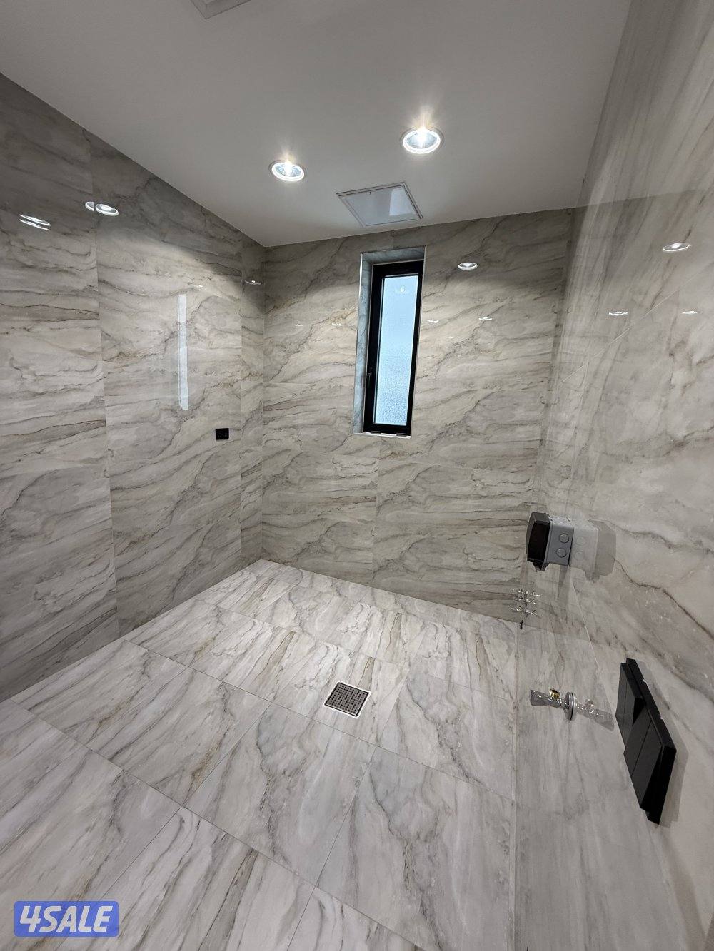 للايجار قسيمة المطلاع N4 دورين ونصف1