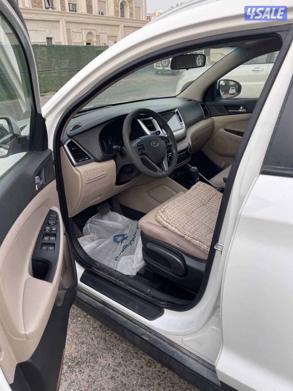 للبيع هونداي توسان موديل 2017 شرط الفحص ماشي 115500 الف وقابل للمساومه6