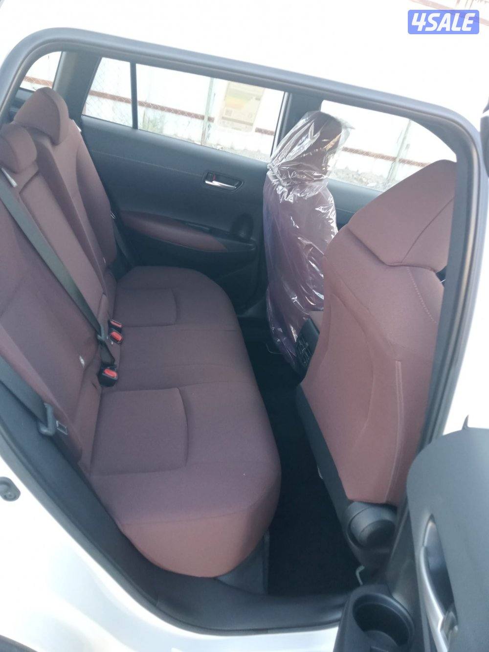 كرولا كروس 20154